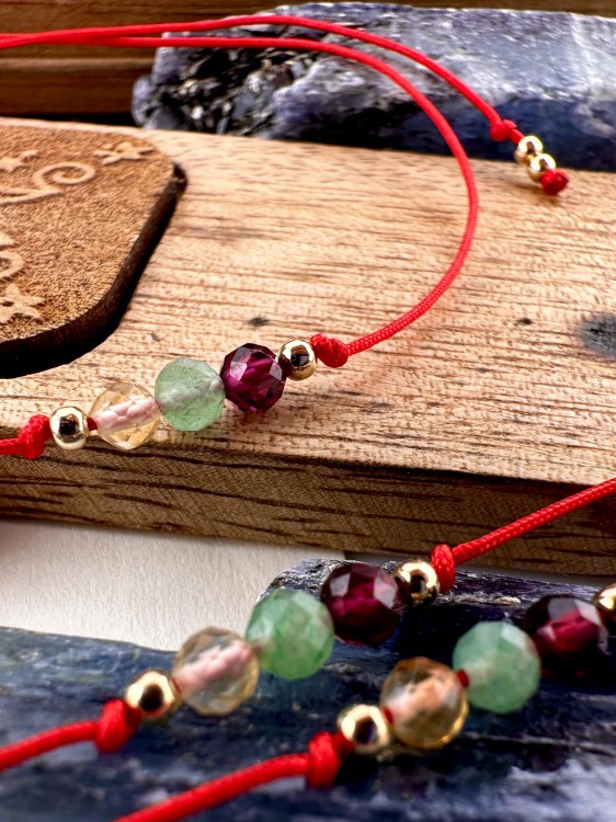 Bransoletka dawać mi worek z forsą na czerwonym sznurku1