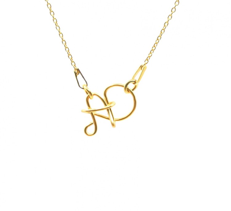 Naszyjnik z połączonymi inicjałami srebro pozłacane