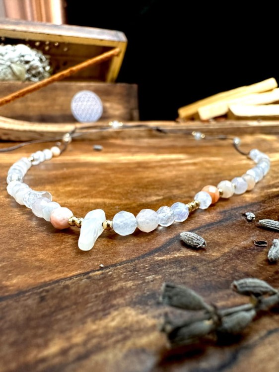 Amulet rak naszyjnik z kamieniami