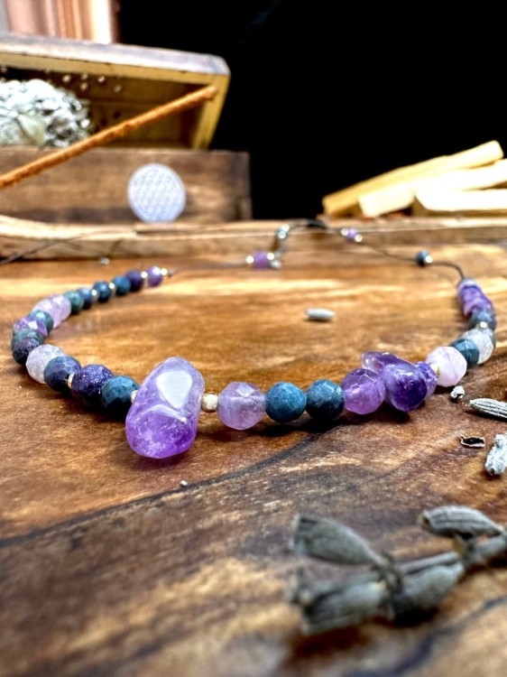 Amulet panna naszyjnik z kamieniami