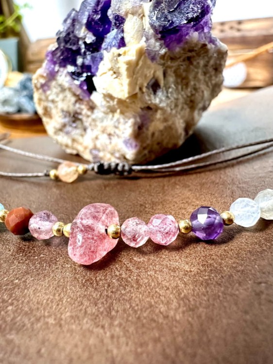 Amuletka byk bransoletka z kamieniami