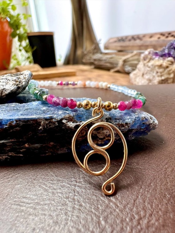 Naszyjnik z kamieniami znak zodiaku rak