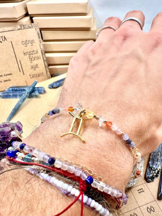 Bransoletka z kamieniami znak zodiaku bliźnięta