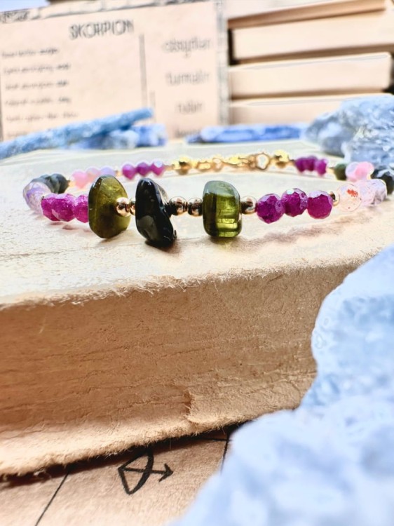 Bransoletka z kamieniami znak zodiaku skorpion